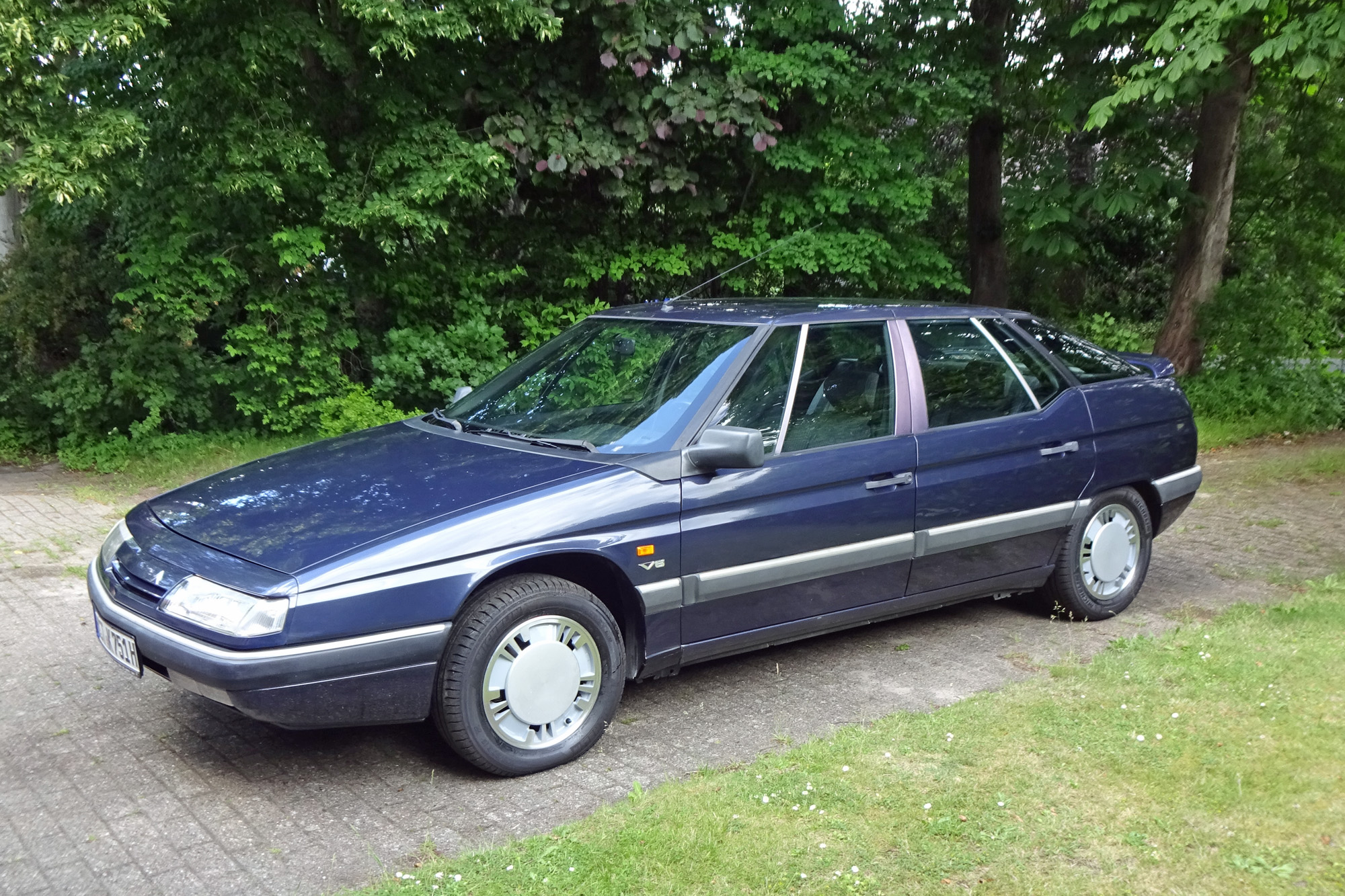 Butte Citroen XM.jpg